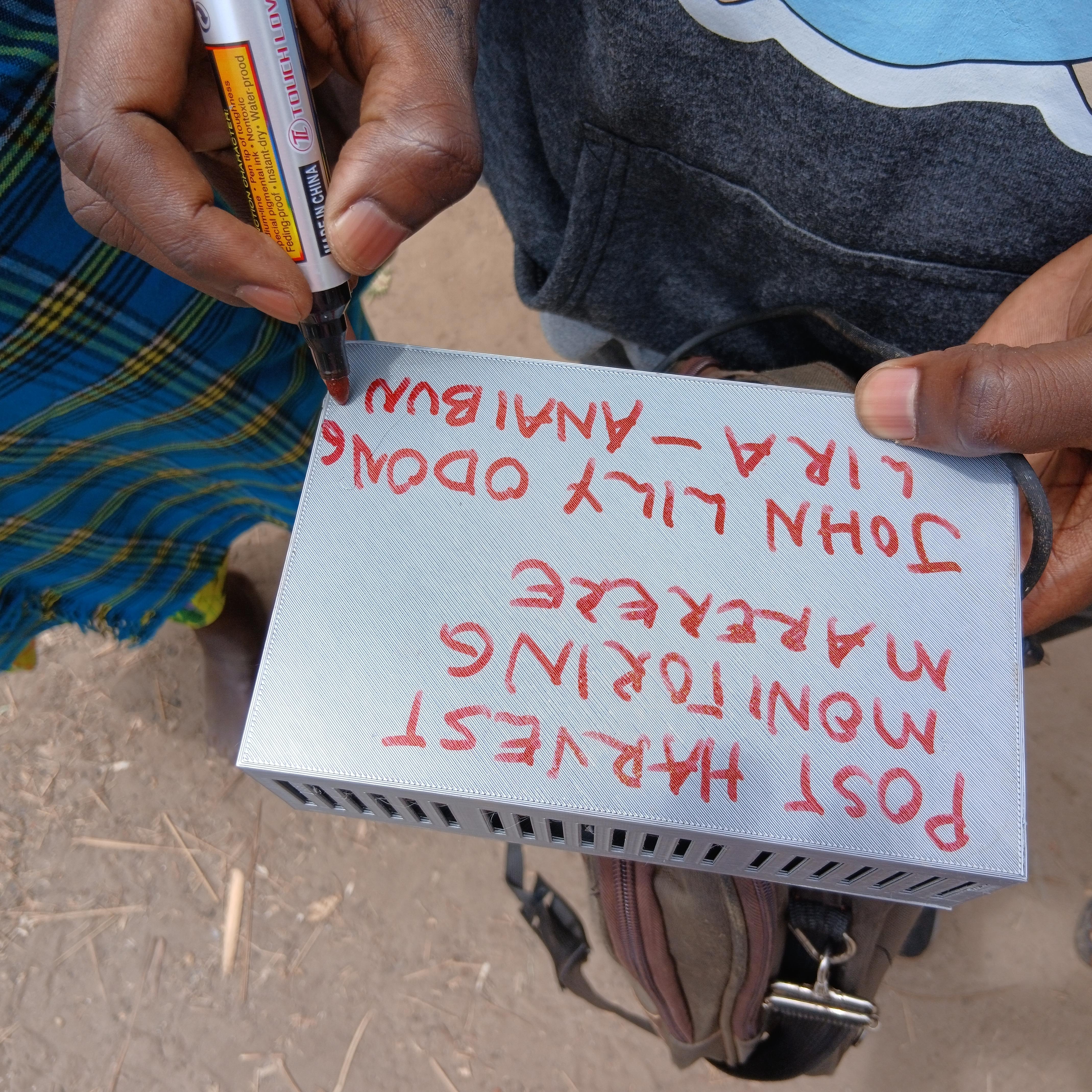 Lira Store 1 Image 4